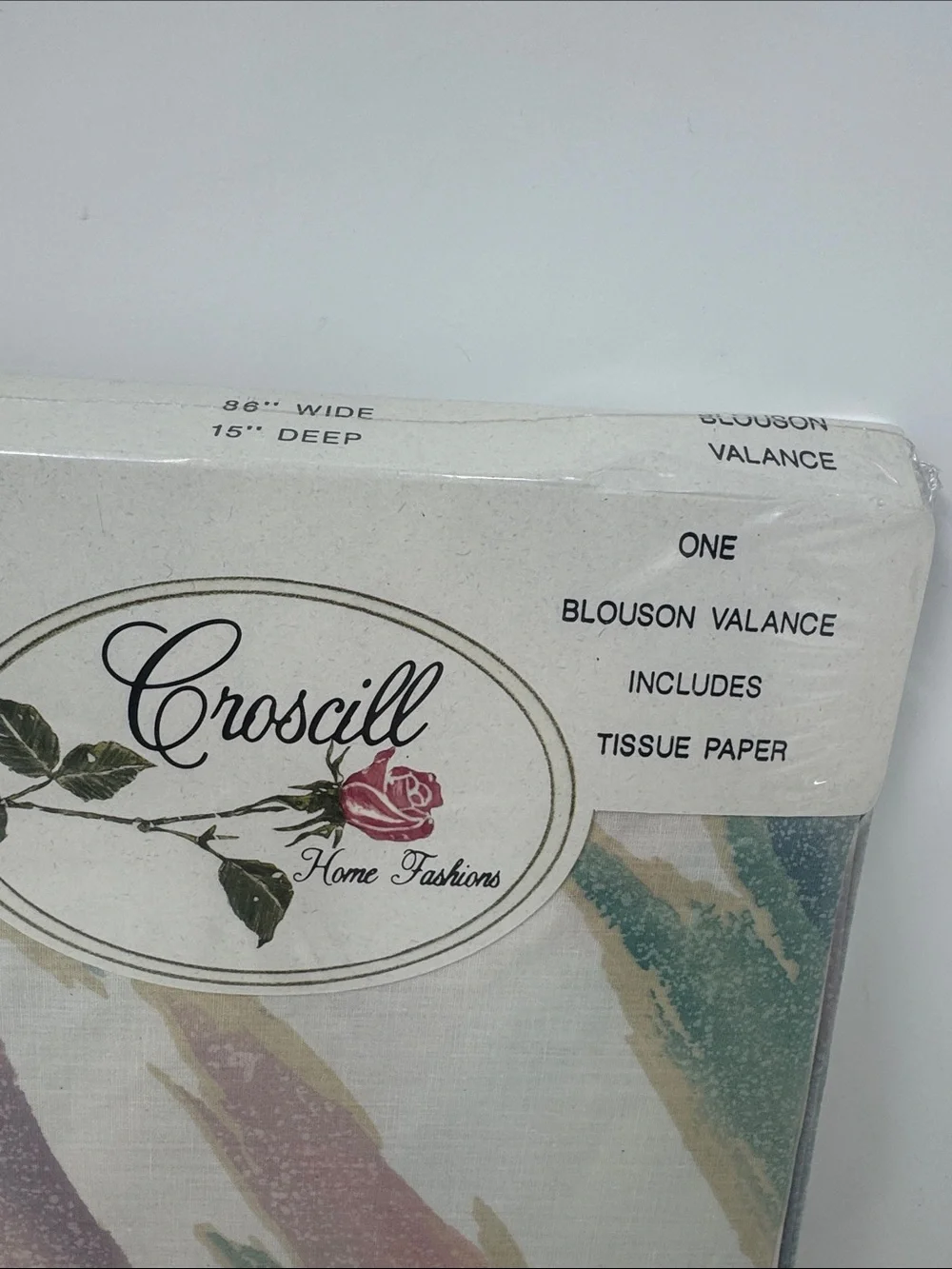 VINTAGE CROSCILL ONE BLOUSON VALANCE INCLUDES TISSUE PAPER 86